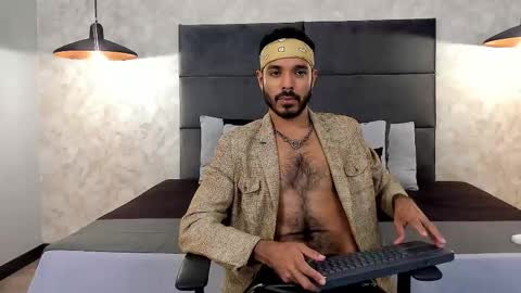 Snapshot of miguelsanfrancisco chatting on 12-02-25, 06:47 miguelsanfrancisco online show from 12-02-25, 06:47