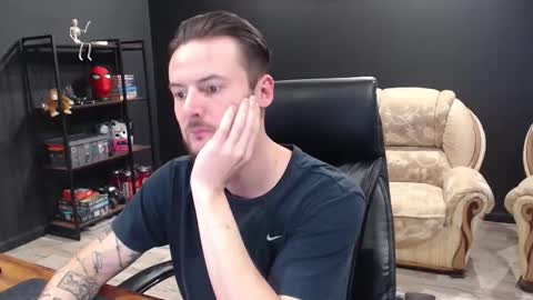 Misha Winchester online show from 11-13-25, 08:46