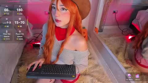 Snapshot of miia__baker chatting on 10-18-25, 12:17 online show from 10-18-25, 12:17