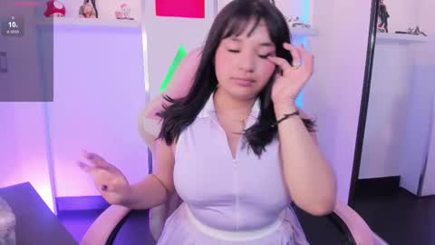 Snapshot of miia_aurora chatting on 11-13-25, 04:22 MIA online show from 11-13-25, 04:22