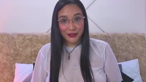 Snapshot of miia_secret_ chatting on 02-07-26, 07:17 miia_secret_ online show from 02-07-26, 07:17