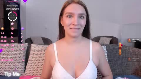 Miia 3 online show from 01-14-25, 04:08