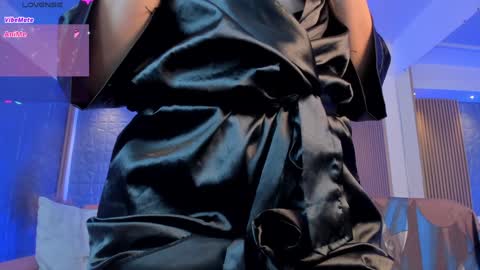 Miia 3 online show from 01-22-25, 05:49