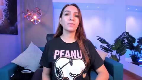 Miia 3 online show from 11-26-25, 12:28