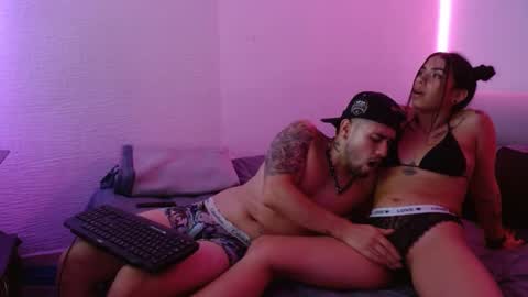 Snapshot of miialiiam0 chatting on 01-02-25, 07:12 Mia and Liam online show from 01-02-25, 07:12