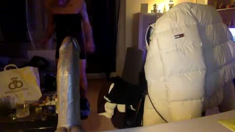 Snapshot of miiniimoyze6969681843 chatting on 01-01-25, 05:22 miiniimoyze6969681843 online show from 01-01-25, 05:22