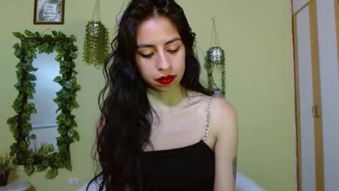 miiss_alyssaa online show from 11-22-25, 11:04