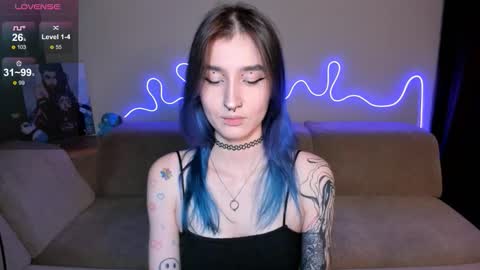 Mika online show from 09-24-25, 08:45