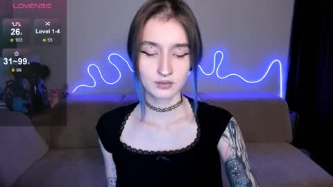 Mika online show from 11-16-25, 10:32