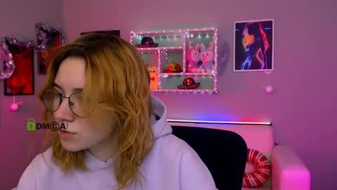 Mika online show from 01-08-26, 10:06