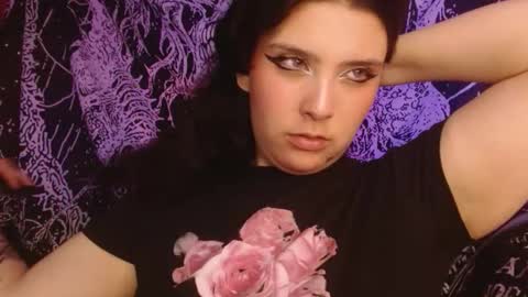 Mika online show from 12-03-25, 10:30