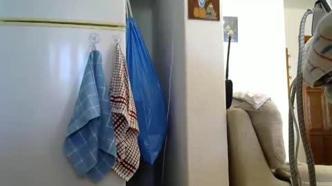 Snapshot of mike26051 chatting on 12-13-24, 12:17 mike26051 online show from 12-13-24, 12:17