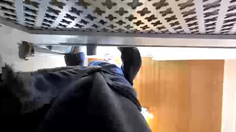 Snapshot of mike26051 chatting on 09-22-25, 04:09 mike26051 online show from 09-22-25, 04:09