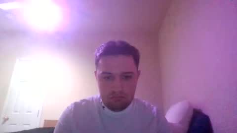 Snapshot of mike33242 chatting on 12-06-24, 04:03 Mike online show from 12-06-24, 04:03