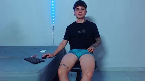 Mike IMDEPENDIENT MODEL online show from 10-19-25, 04:40