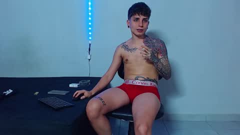 Mike IMDEPENDIENT MODEL online show from 11-15-25, 01:47