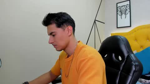 Snapshot of mike_conors chatting on 02-19-26, 02:07 Mike online show from 02-19-26, 02:07