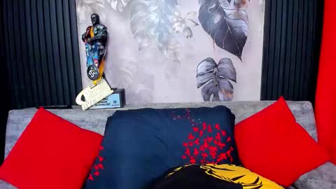   online show from 02-03-26, 07:35