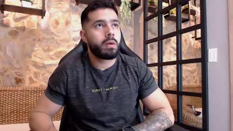 Mike Blare online show from 01-11-25, 07:05