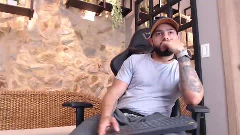 Mike Blare online show from 01-17-25, 07:27