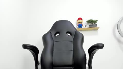 Snapshot of mikecooper_ chatting on 10-10-25, 02:21 Mike Cooper online show from 10-10-25, 02:21