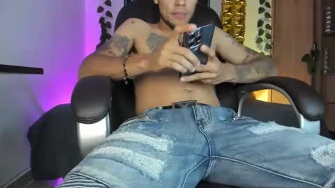 mikee_scooth online show from 12-04-24, 12:52