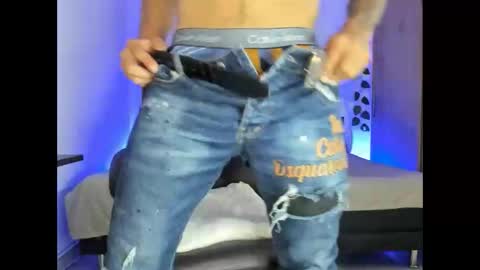 mikee_scooth online show from 03-04-25, 02:32