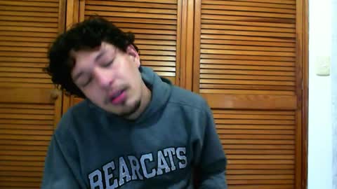 Snapshot of mikefvck_ chatting on 01-13-25, 06:49 Mike online show from 01-13-25, 06:49