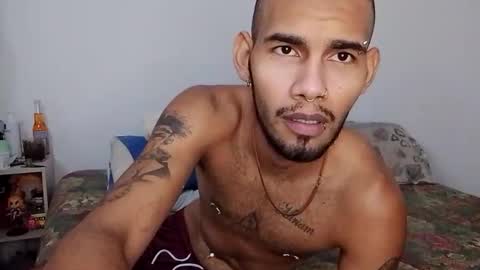 mikeking_leandroking online show from 12-17-25, 05:52