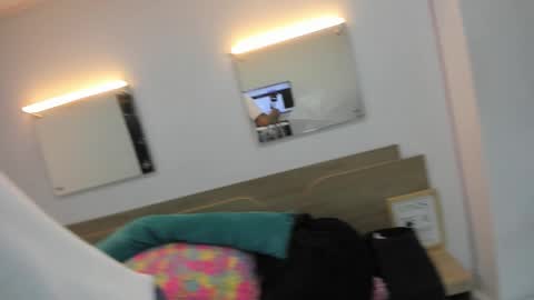 mike y gaby online show from 01-09-26, 01:36