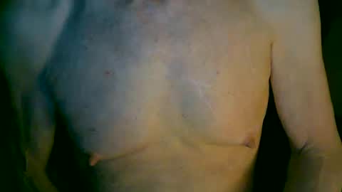 Snapshot of mikenyc55 chatting on 02-10-25, 09:47 mikenyc55 online show from 02-10-25, 09:47