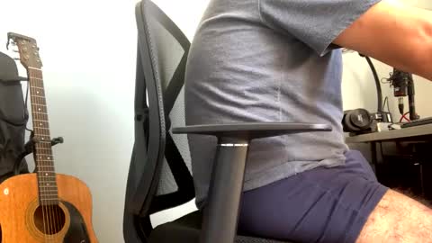 Snapshot of miker1239 chatting on 12-01-25, 01:38 miker1239 online show from 12-01-25, 01:38