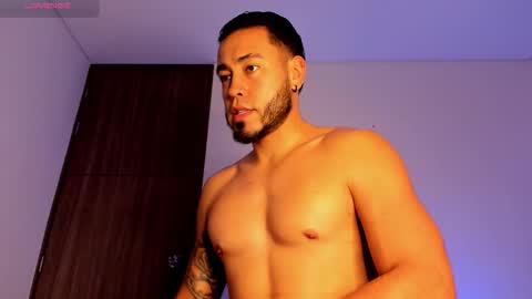 Snapshot of mikesantoss1 chatting on 10-18-25, 02:03 Mike online show from 10-18-25, 02:03