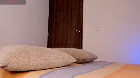 Snapshot of mikesantoss1 chatting on 10-30-25, 02:02 Mike online show from 10-30-25, 02:02