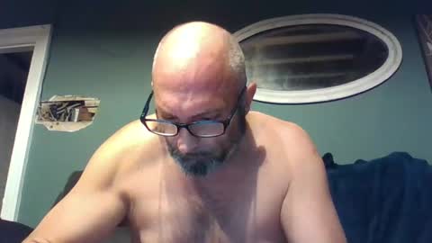 Snapshot of mikeweis1018 chatting on 09-27-25, 07:46 mikeweis1018 online show from 09-27-25, 07:46