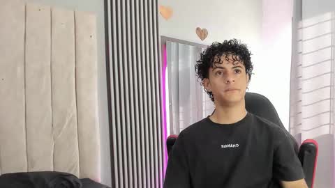 mikey_banji online show from 11-06-25, 12:28