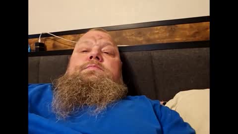 Snapshot of mikeybanks50 chatting on 09-19-25, 02:40 Mikeybanks50 online show from 09-19-25, 02:40