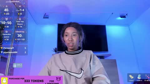 Mikeyla  online show from 01-26-25, 12:05