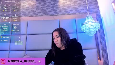 Mikeyla  online show from 01-30-25, 01:11