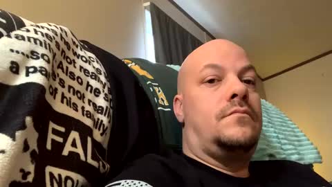 mikeylikesit2222 online show from 12-28-24, 07:43