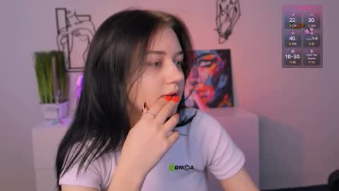 Snapshot of miki_ti chatting on 11-08-25, 12:16 miki_ti online show from 11-08-25, 12:16