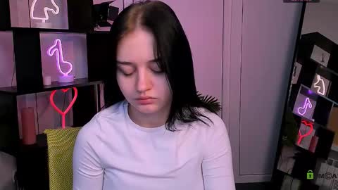 Snapshot of miki_ti chatting on 11-09-25, 05:50 miki_ti online show from 11-09-25, 05:50