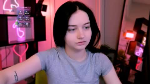 Snapshot of miki_ti chatting on 11-27-25, 10:39 miki_ti online show from 11-27-25, 10:39