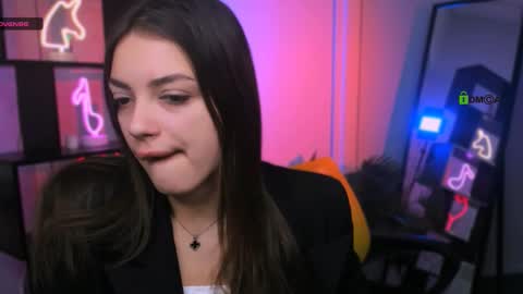 Snapshot of miki_ti chatting on 12-02-25, 12:10 miki_ti online show from 12-02-25, 12:10