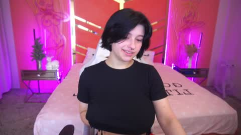 Miki online show from 01-21-25, 07:50