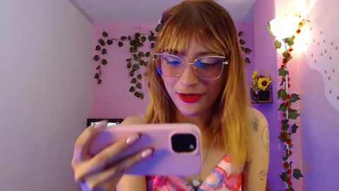 Mikka 3 online show from 11-13-25, 01:21