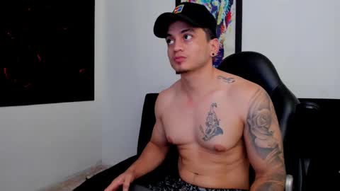 MIKKE online show from 10-12-25, 03:11