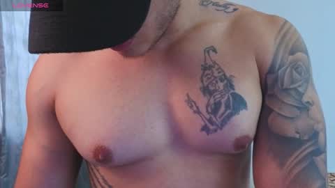 MIKKE online show from 12-19-25, 02:02