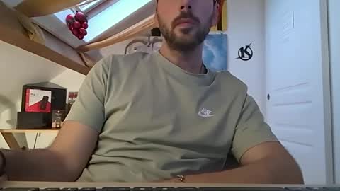 Snapshot of mikmik91 chatting on 01-06-25, 04:13 mikmik91 online show from 01-06-25, 04:13