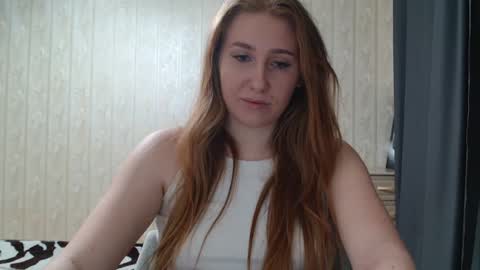Snapshot of miku_sanders2 chatting on 02-11-25, 02:35 miku_sanders2 online show from 02-11-25, 02:35